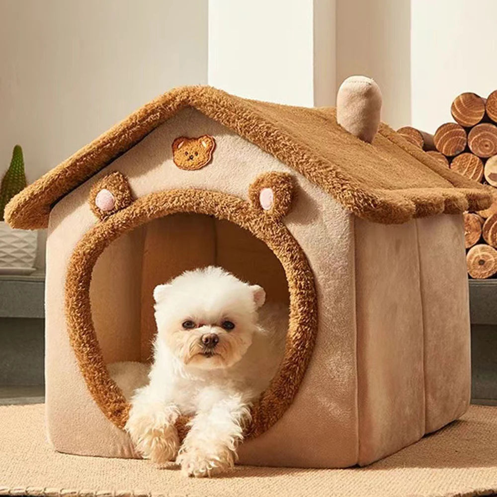 Four season enclosed pet bed in teddy style for cats and dogs